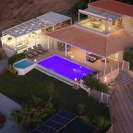 Alba Bianca Villa, Family Retreat With Heated Pool By Thinkvilla Hersonissos  Exterior foto